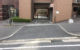 ファミール王子公園駐車場