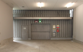 御堂筋フロントタワー駐車場