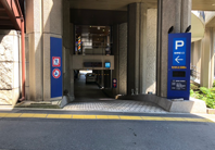 渋谷クロスタワー駐車場
