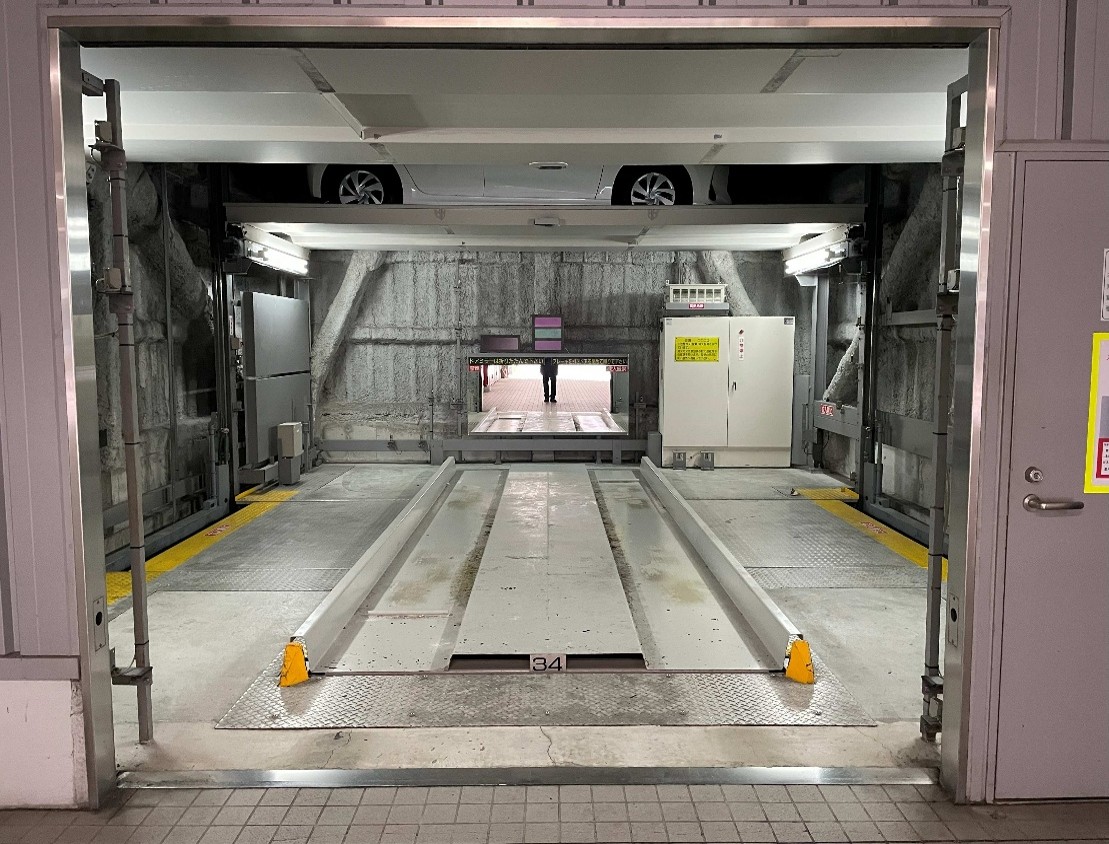 オリックス神戸三宮ビル駐車場