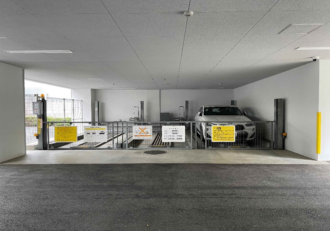BELISTA北梅田駐車場