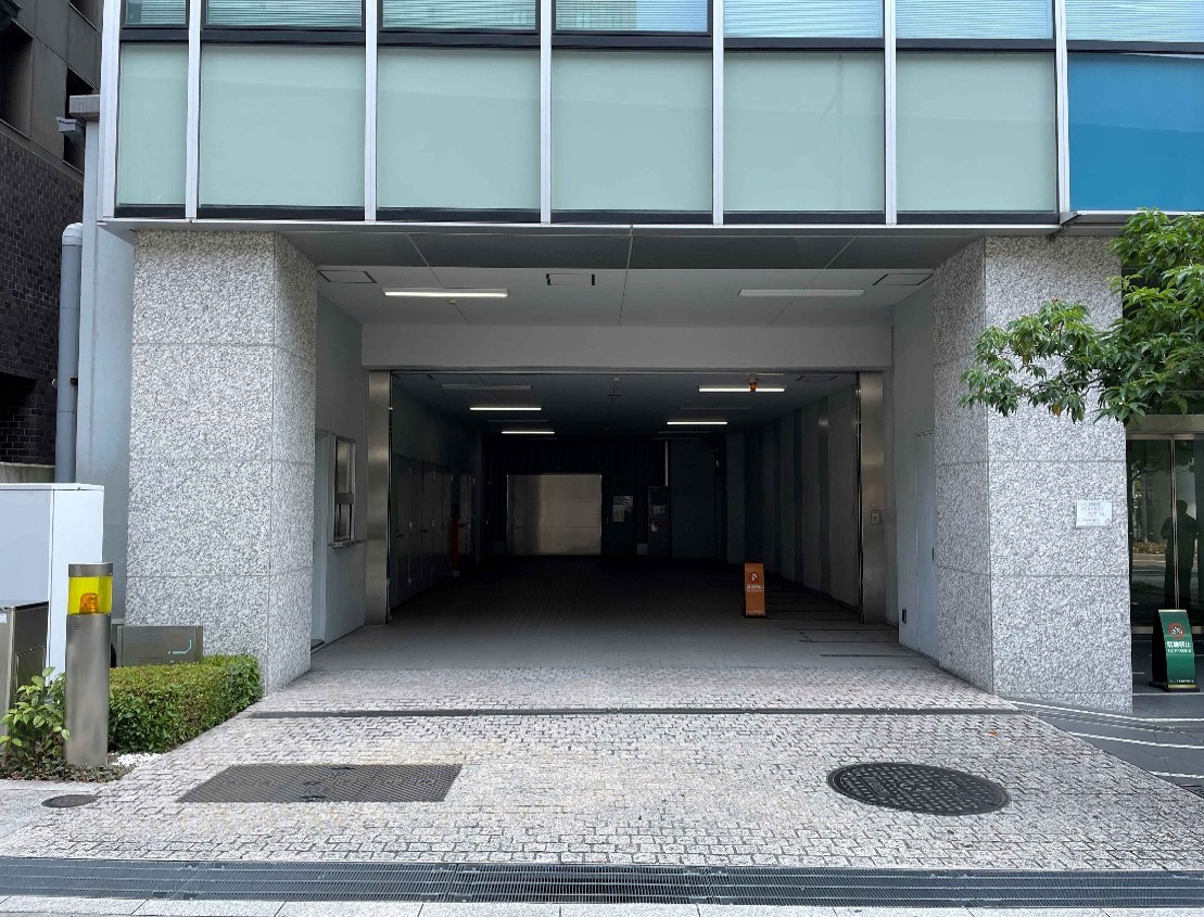 オリックス神戸三宮ビル駐車場