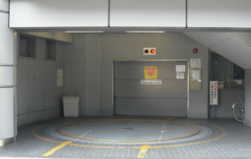 アパ大阪天六ビル駐車場