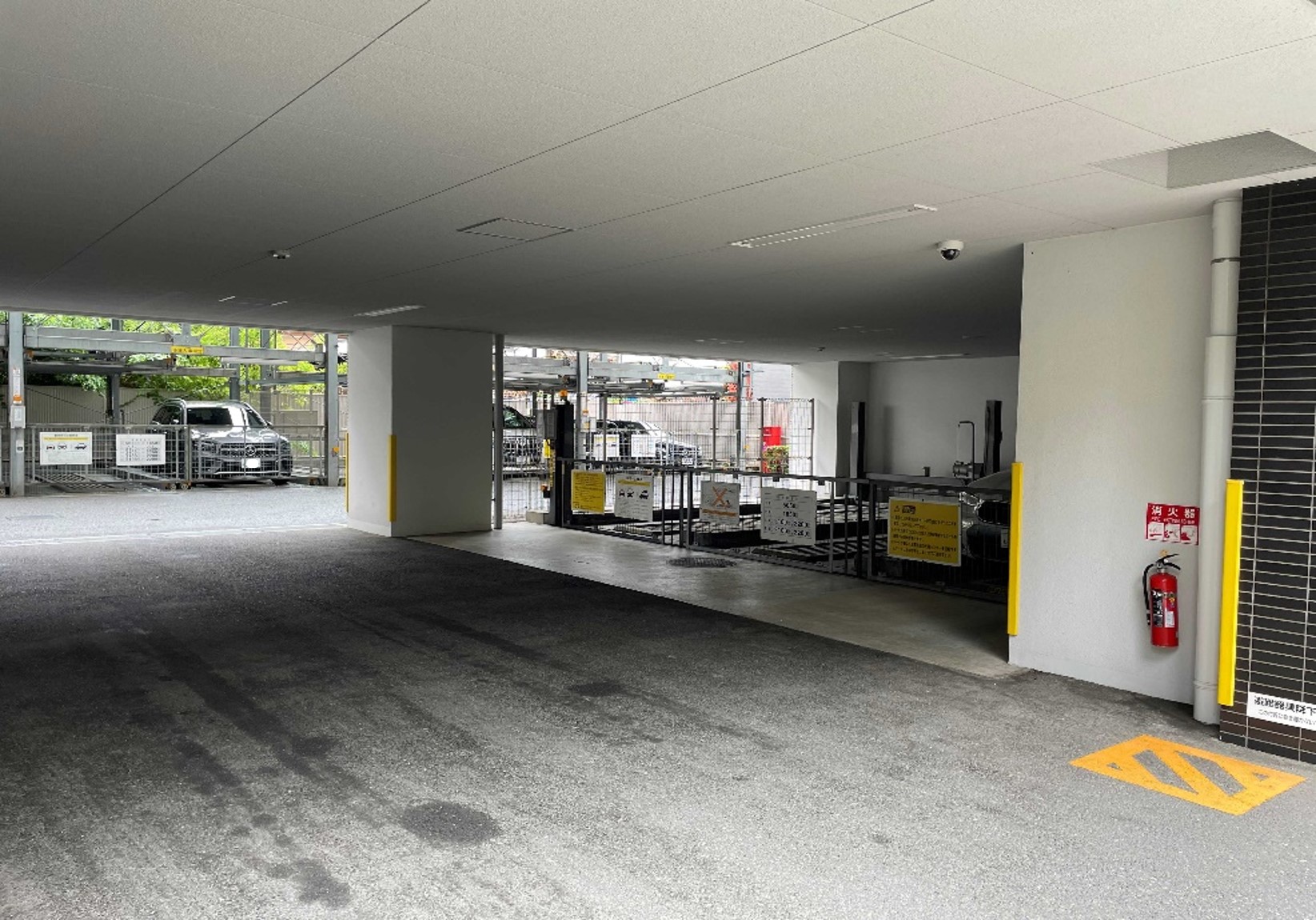 BELISTA北梅田駐車場