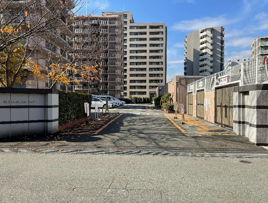 江坂・江の木公園スカイハイツ駐車場