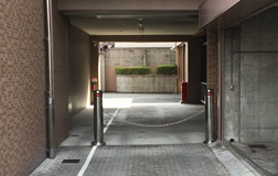 ファミール王子公園駐車場