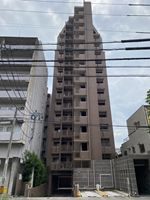 ファミール上前津駐車場
